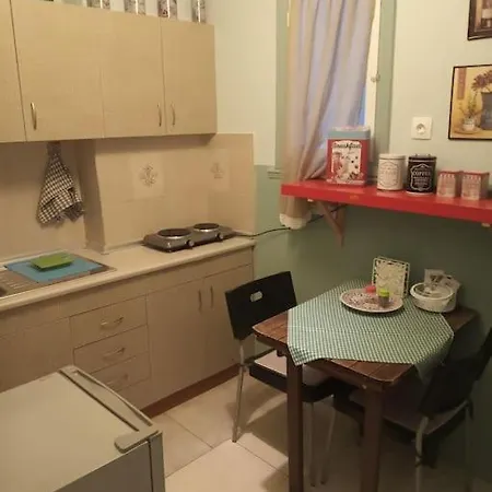 Up To 5 Guests - Cosy Apt In The Center! Apartment