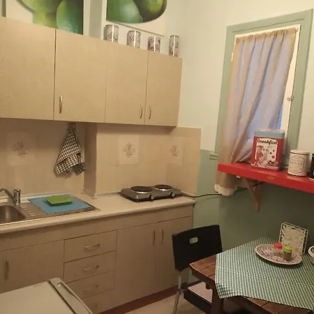 Διαμέρισμα Up To 5 Guests - Cosy Apt In The Center! *